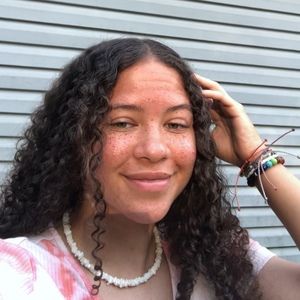 Meet your Posher, Mikayla